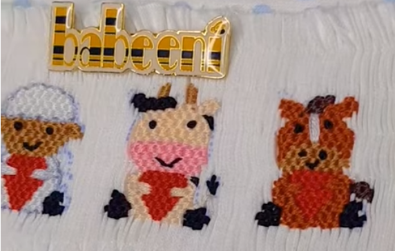 Tip to embroider patterns on smocked fabric