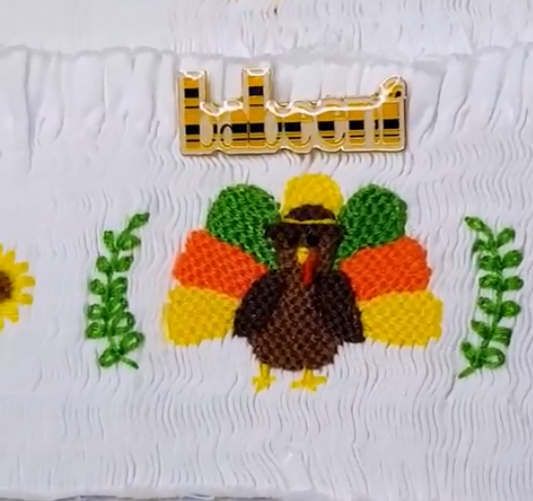 Tip to smock Thanksgiving turkey patterns