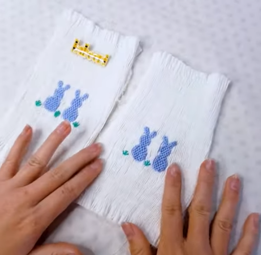 How to embroider decorative patterns of Easter bunnies