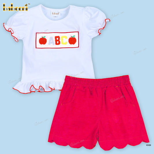 Hand Smocked Apple Letter With Red Short For Girl - DR3677