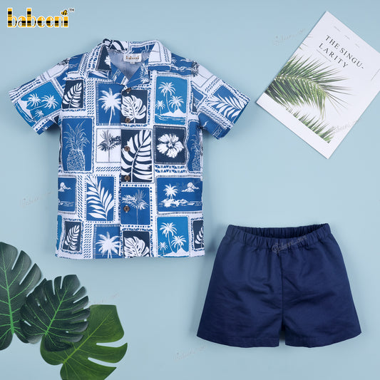 Boys set with printed details on plain fabric with coconut button - DR4181