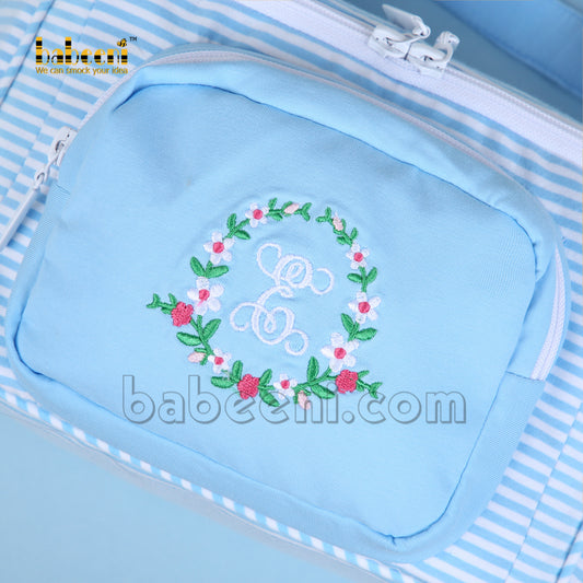 Wreath machine embroidery lunch box - LB 35