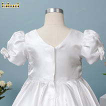 White dress with geometric pattern on the chest for little girls - DR4065