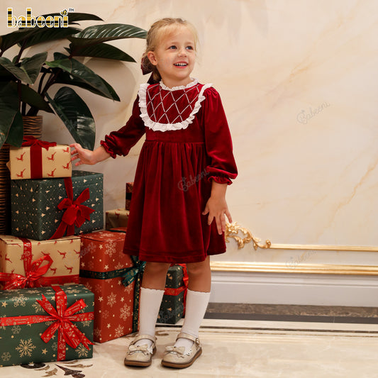 Girls' Velvet Holiday Dress with Scalloped Lace Collar and Beaded Embroidery - DR4306