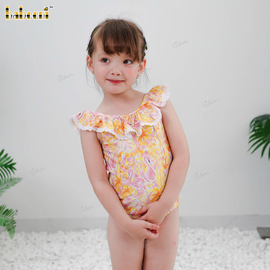 DR4461 – Girls’ Ruffled One-Piece Swimsuit with Palm & Flamingo Print