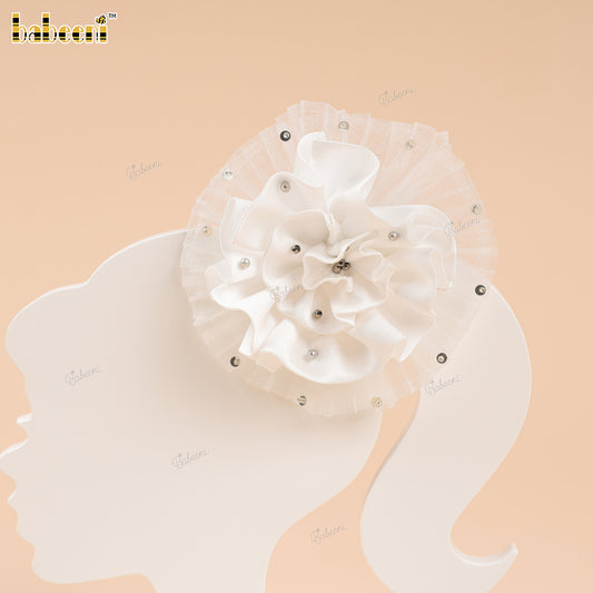 HB196 – White Pearl Petal Hair Clip