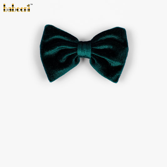 HB221 - Girls Green Velvet Bow Hair Clip