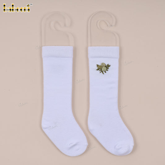 Kid Sock In White with soft beige flower Embroidered - HS50
