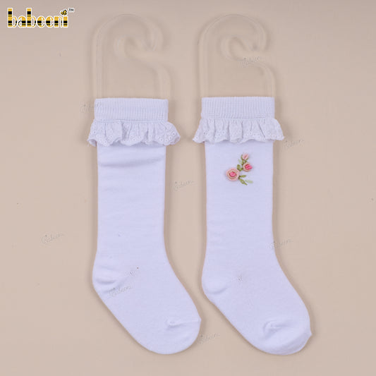 Kid Sock In White with two pink blossoms Embroidered - HS53