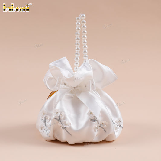 White Taffeta Hand-embroidered Pearl Bag - KB100