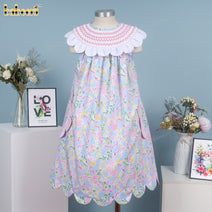 Girl dress 4.0 woven print with pink flower hand smocked embroidery - DR4160