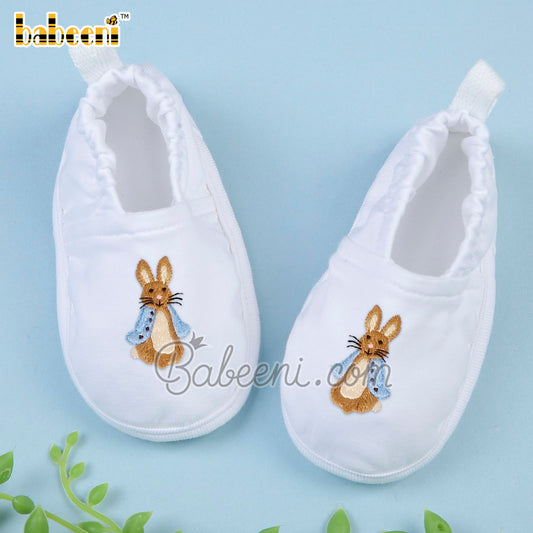 Rabbit hand embroidery baby shoes – BS 07