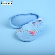 Flowers bouquet embroidery baby shoes  – BS 12