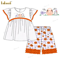 Girl Outfit Pumpkin Bag Hand Embroidered On Chest - DR3978