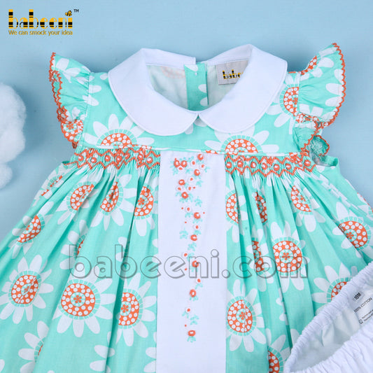 Geometric smocked set - DR 3323