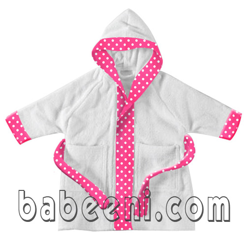 Baby bathrobe with two pockets SW 092
