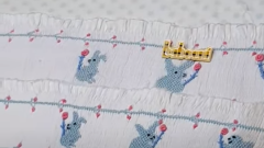 How to embroider decorative patterns to kid clothing