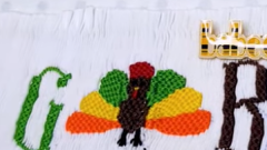 Tip to embroider Thanksgiving turkey patterns