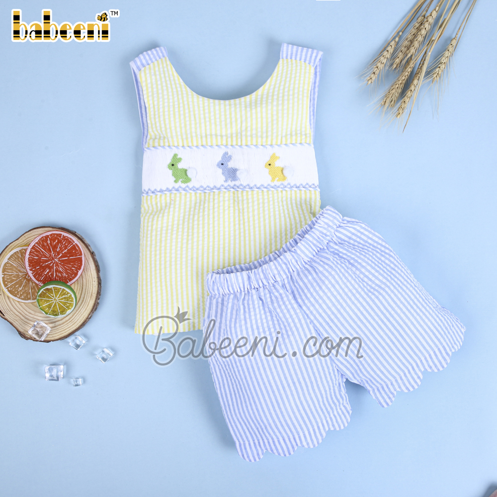 Baby girl set with embroidered rabbits pattern - DR 3364
